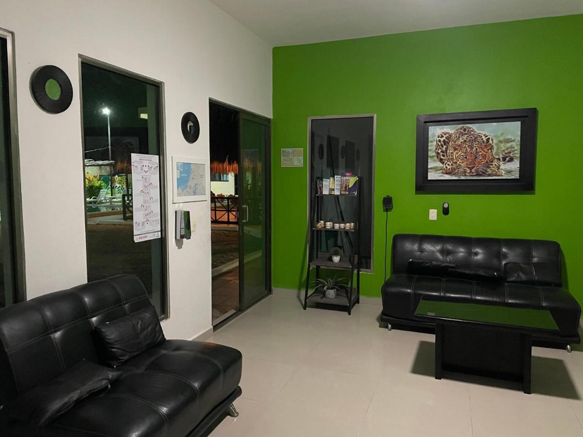 Hotel Xpujil Extérieur photo